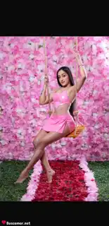 613315139 - Soy Laura bonita.