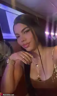 623406494 - Hola soy vanesa, me encanta bailar y busco alguien divertido para compartir risas juntos.