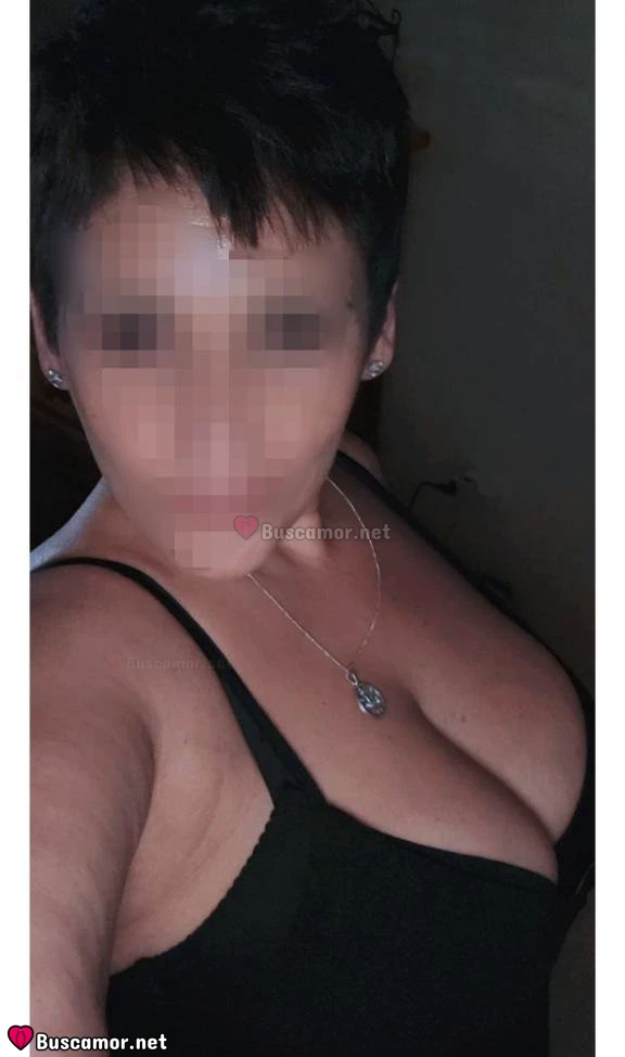 647898091 - Hola, soy una mujer de Torrevieja, busco alguien divertido para disfrutar la vida juntos. 😘