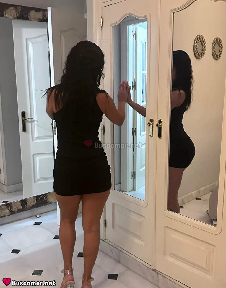 607243781 - Yo.busco.ver.a.julia.que.me.encanta.