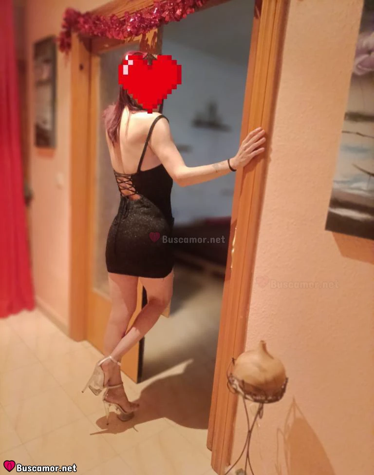 641584926 - Hola, soy una chica de javea me gusta salir, hacer amigos y disfrutar de la playa y las risas.