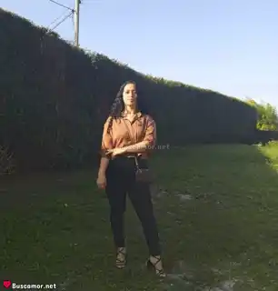 611244901 - Sara busca mor divertido