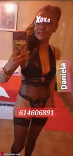 614606891 - Amix y yo disfrutamos full el día.