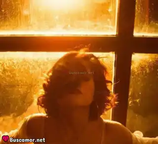 686844333 - hola soy lokita, busco algo divertido y rico sin enredos, solo buena vibra.