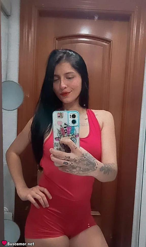 613763026 - Sara, esta noche solo salidas divertidas.