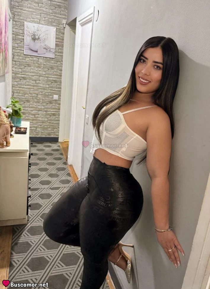 615557575 - Soy Isabella, una jovencita descomplicada y preciosa.
