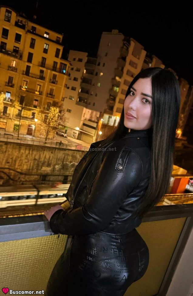 615557575 - Soy Isabella, una jovencita descomplicada y preciosa.