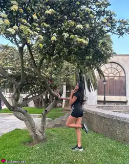 632281294 - Ángela busca cariño.