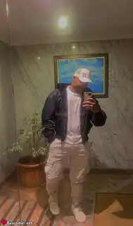 634014141 - Soy masajista de Santander, busco conexión.