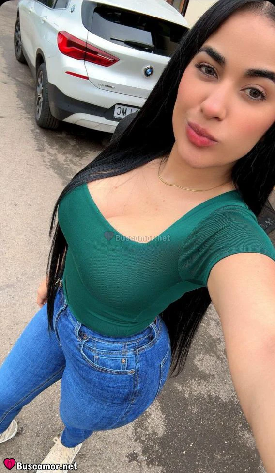 624504858 - Sofi busca fiestaaa y diversion.