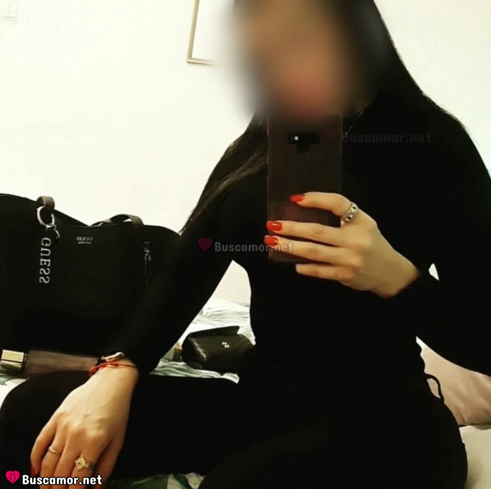 632154170 - Hola soy Carolina, venezolana divina. Busco divertido y vibra genial. Soy super energica.