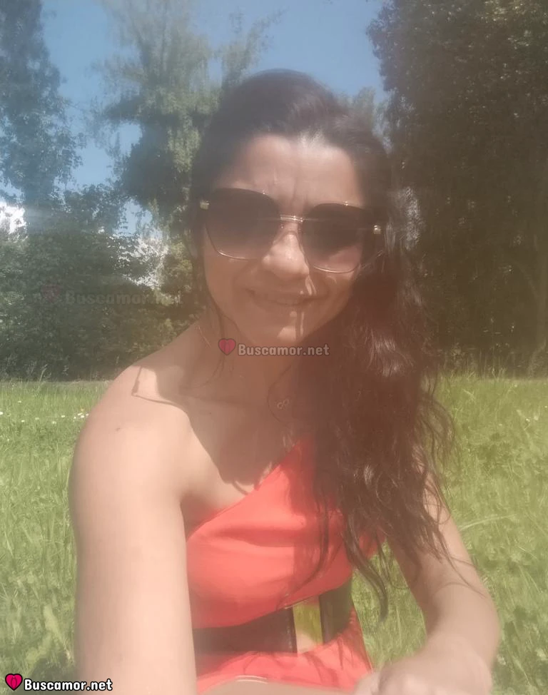 657517741 - Massajens me relaja.