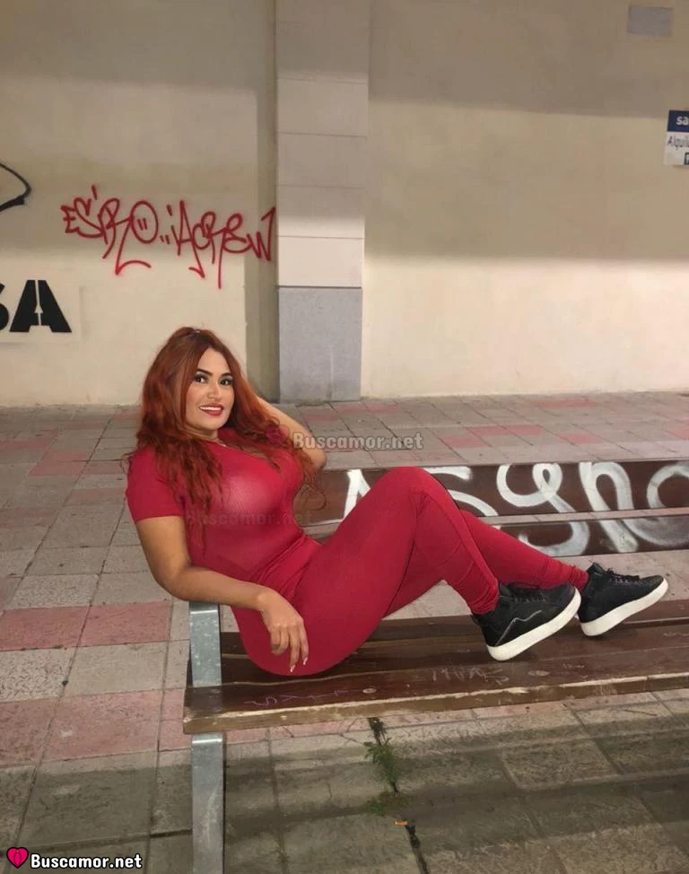 614733627 - soy Ana, me encantan las curvas