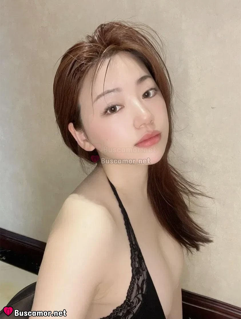 607062550 - Hola soy China, busco compartir risas y crear recuerdos juntos.