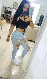 687727521 - Hola soy Mia, busco un compañero para bailar pegado y compartir ricas meriendas.