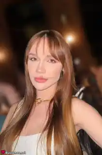 613896826 - Soy Alice, nueva en BCN.