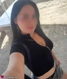 664870860 - Lorena es muy divertida y me hace reir.