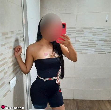 627529584 - Busco masajista en Manresa; aceites especiales me encantan mucho.