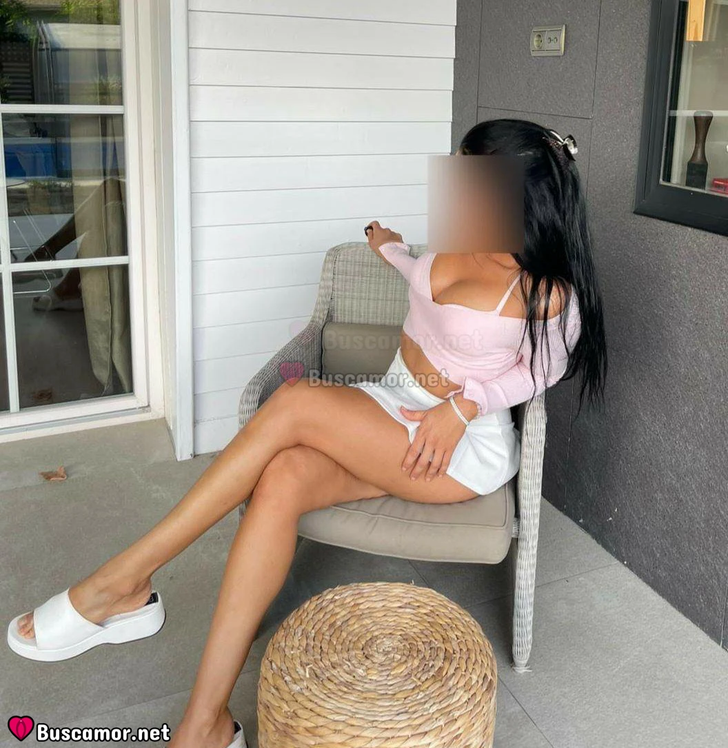 678749679 - Hola, soc la Carla, busco alguien especial per sortig d´aventura.