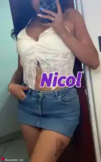 674808693 - Nicoll ama los masajes relajas.