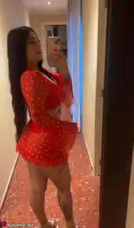 613853461 - Holaa, soy Sara y me encantaria encontrar alguien pa hacer locuras y reir juntos.
