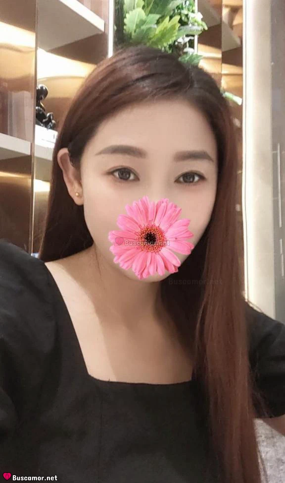 633151759 - Me encantan las bellas asiaticas de Santa Coloma de Gramanet