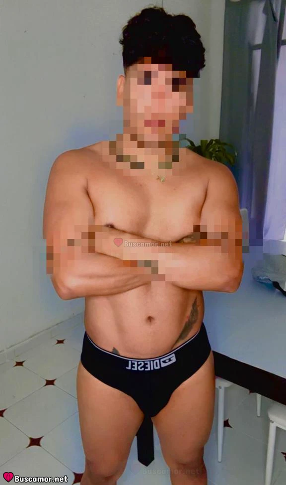 604307816 - busco. buena. onda. soy. juan. mis. risas. son. contagiosas.  me. encanta. pasarla. bien.