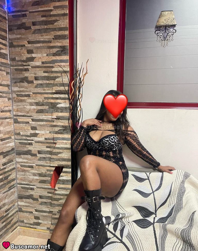 647247739 - kelly busco amor