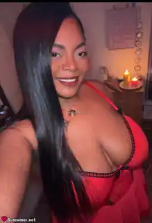 624102479 - Hola, soy Angela y kiero disfrutar de momentos locos y divertidos en esta isla maravillosa.