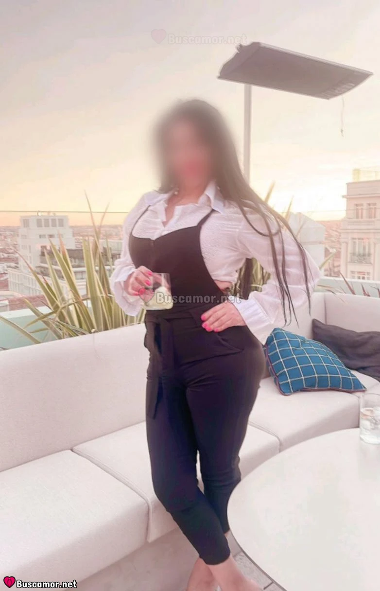 603700261 - en plaza castilla respiro amor y versos q flotan por doquier