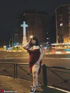 611837902 - Soy Alicia,Divertida y busko algo k m emocione.