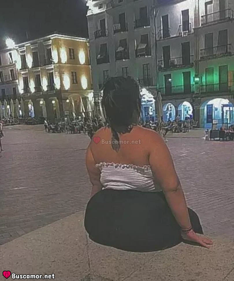 611837902 - Soy Alicia,Divertida y busko algo k m emocione.