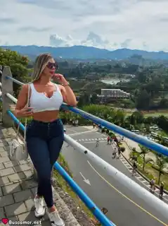 747413597 - Noveda me hace sentir super feliz todo el día.