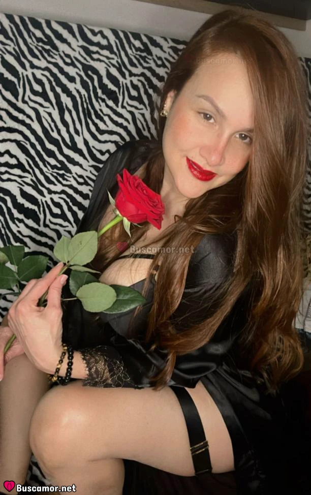 678720660 - soy sofia pelirroja