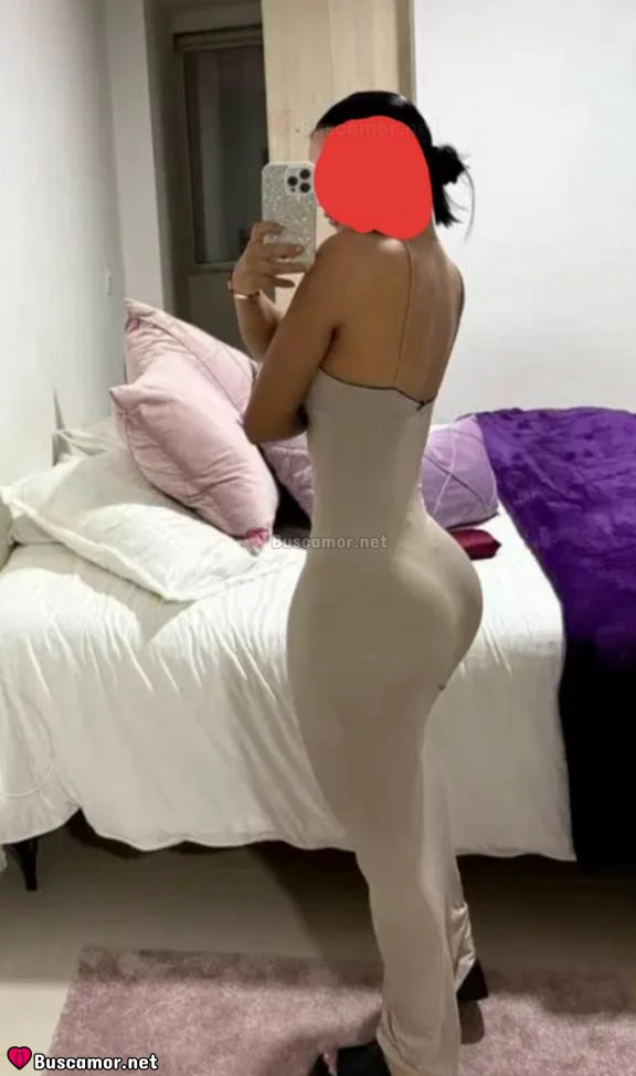 637865361 - Holaa, soy Valeria, busco diversíon en Conil y buena onda. 