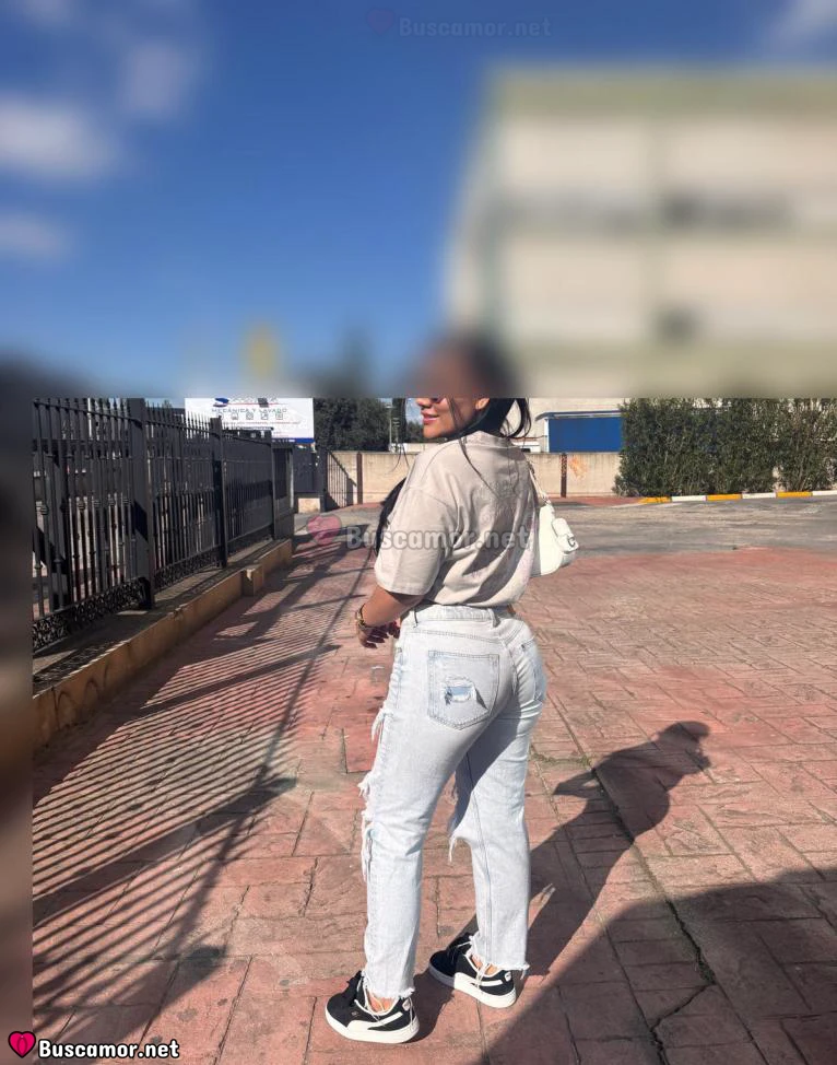 623412686 - Mariam es la chica que busco