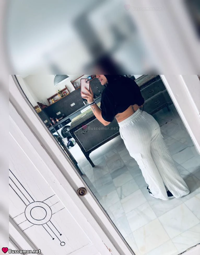 623412686 - Mariam es la chica que busco