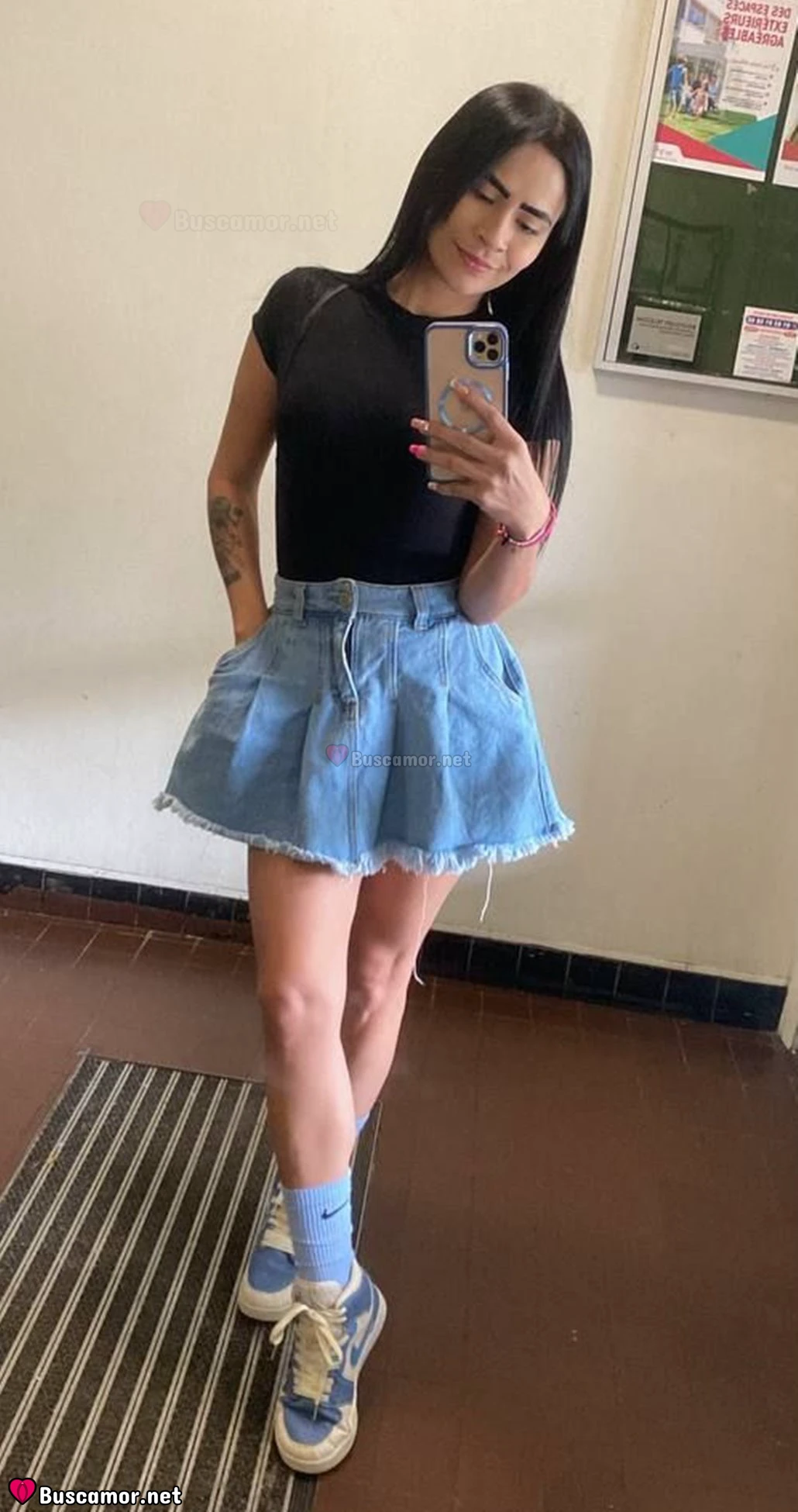 682419015 - holaa, soy Lizz y busco alguien q ría