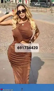 691734420 - Amaso pan y sonrío en casa.