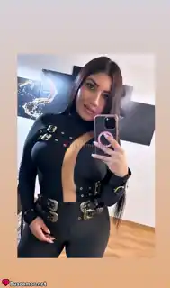 641243577 - Latina siempre brilla