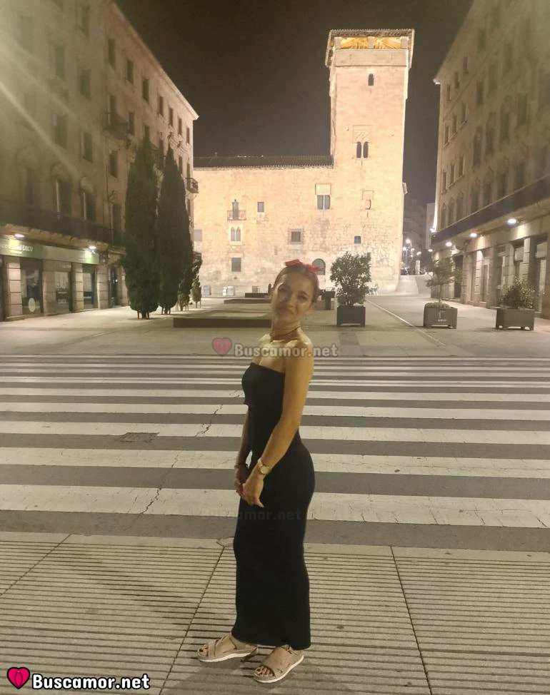 631090498 - Hola chicos soy Arkadia, la latina mas hermosa en Castellon, ven a tener una cita inolvidable 💘