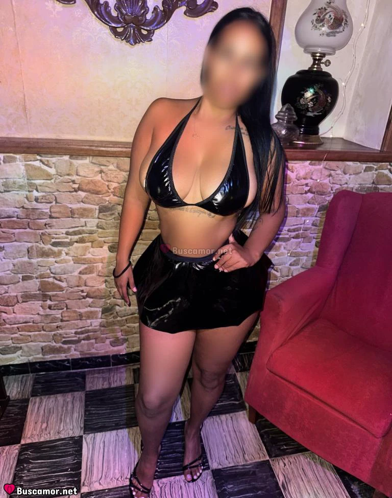 687062640 - Isabella linda colombiana