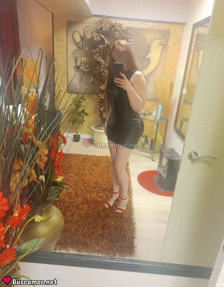 614757967 - chika divertida busco aventura
