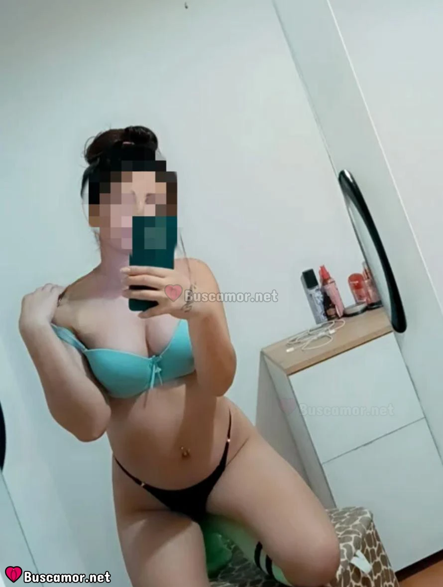 603389784 - Soy de risa facil y siempre sonrindo.