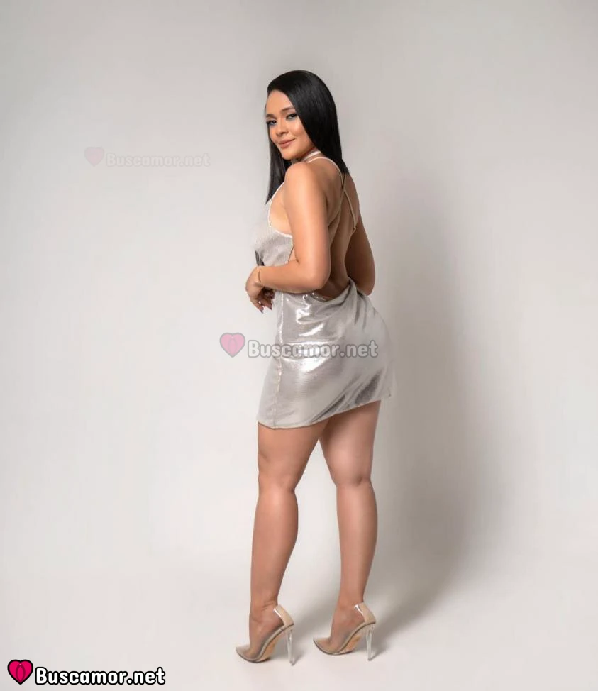 617025463 - Luna brilla en mi vida
