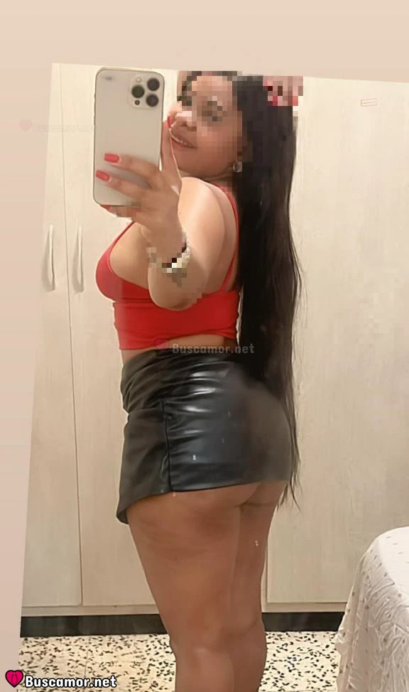 662498590 - Morena me trae locura.