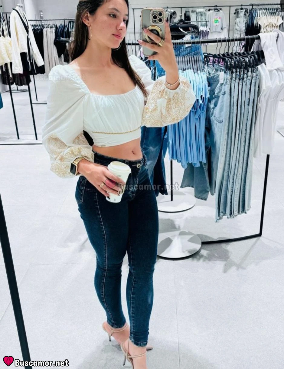 671183672 - Hola, soy Laura de Logroño y busco planes locos y divertidos.