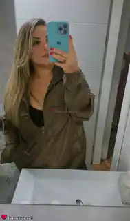 602485539 - Hola. . soy . una . mujer . curvy . divertida . . busca . disfrute . . y . nuevas . experiencias . 📱