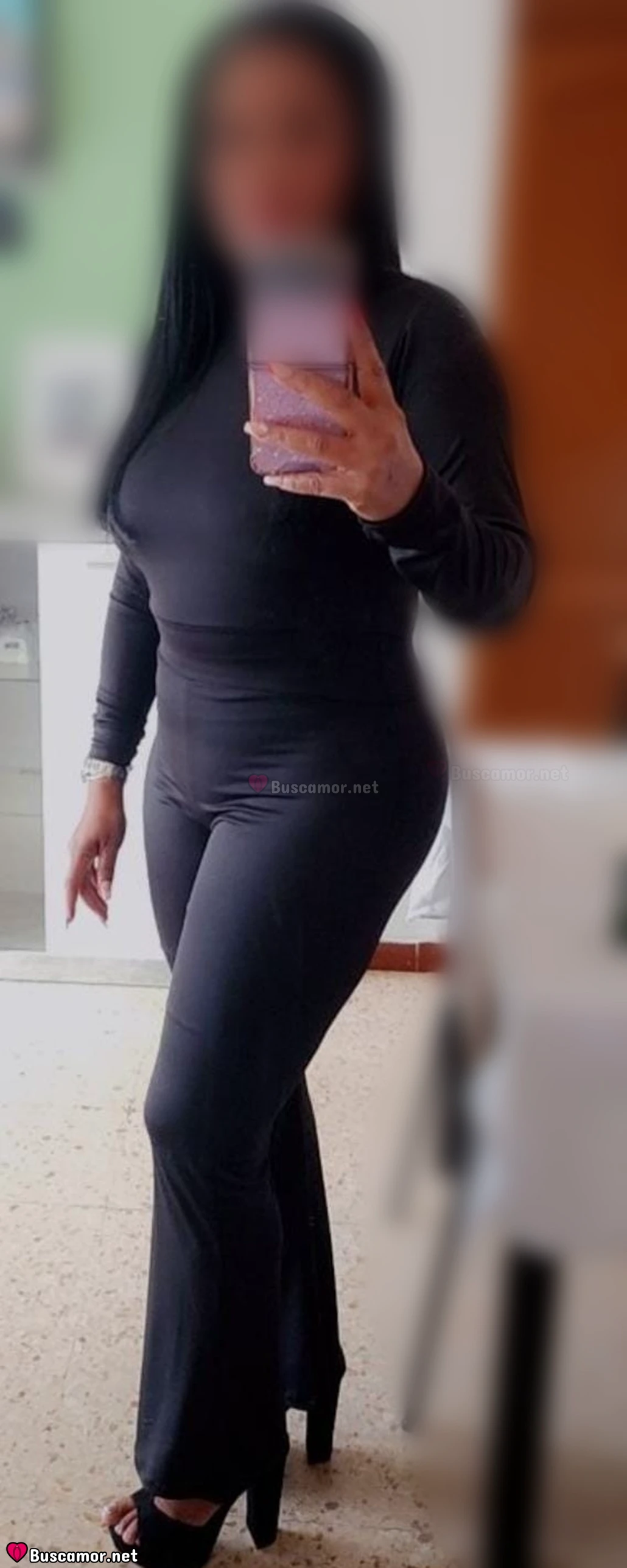 631404679 - Hola chicos, soy Sara, una colombiana linda y divertida de 35 años busco caballeros discretos 😊💕