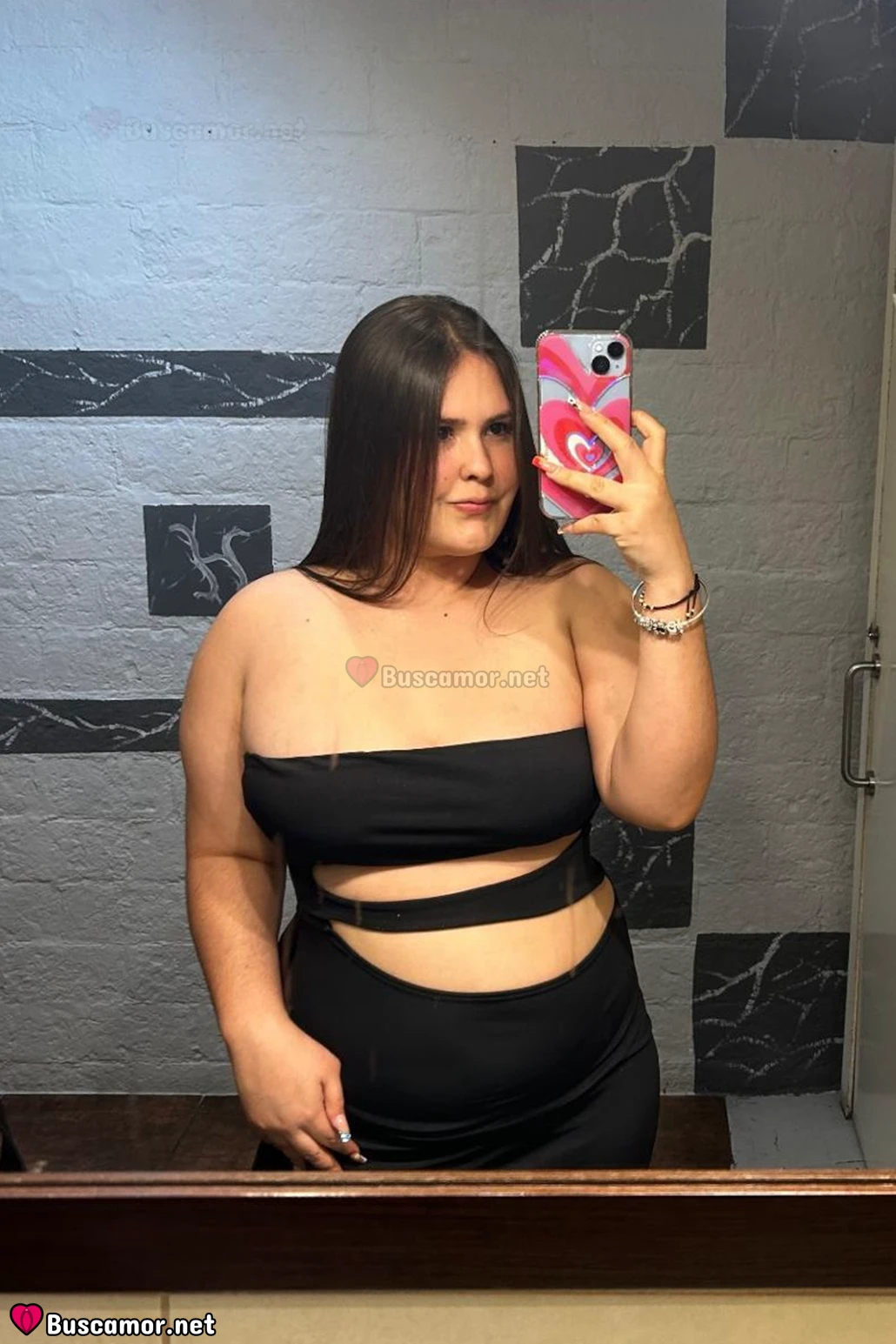 662676439 - Soy Catalina, divertida y cariñosa. Busco disfrutar la vida con nuev@s amig@s. Ven a charlar.